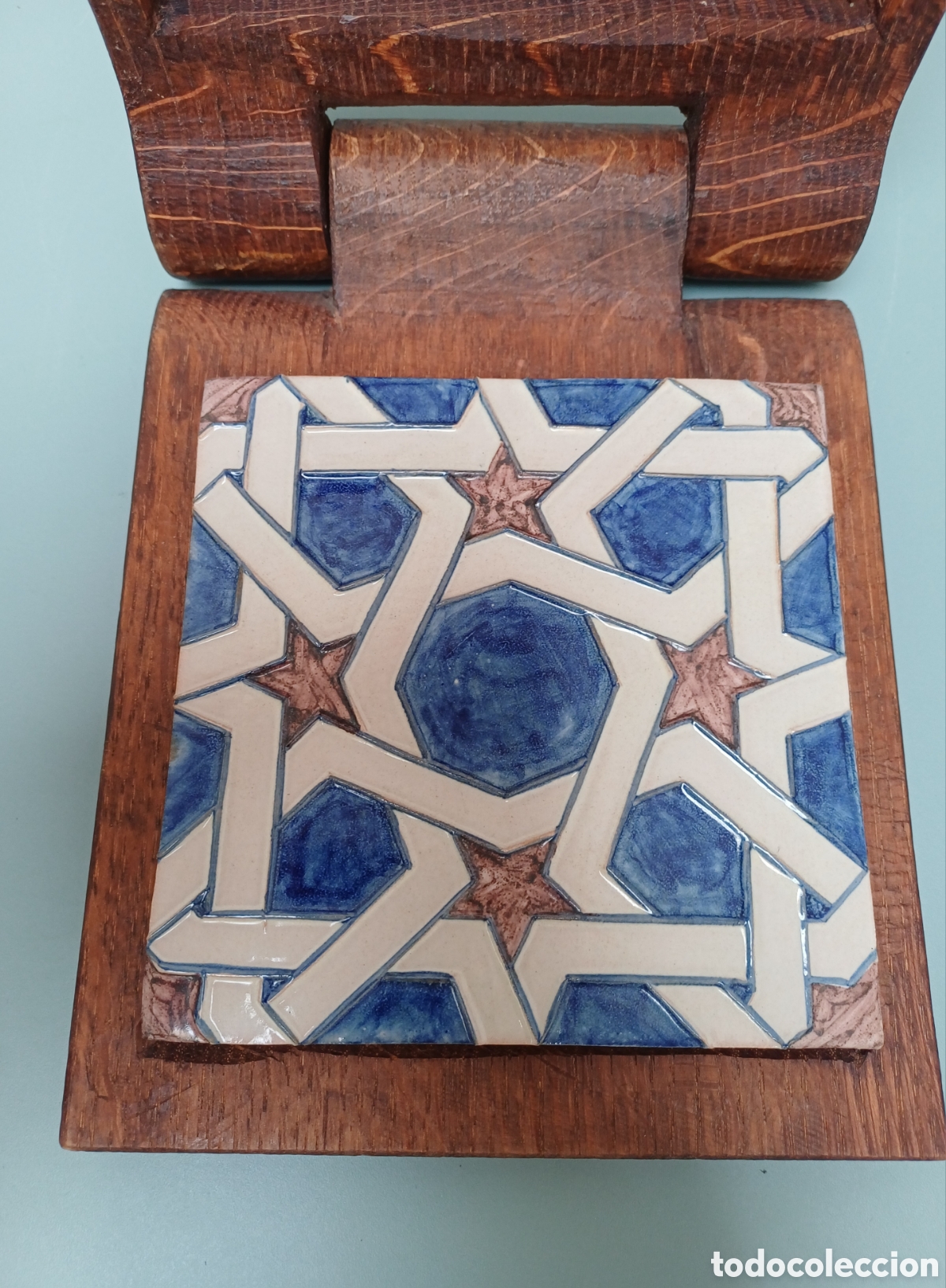 Antig&uuml;edades: R&eacute;plica de azulejo del Palacio Real de Olite. C. Ochoa 2003 - Foto 2