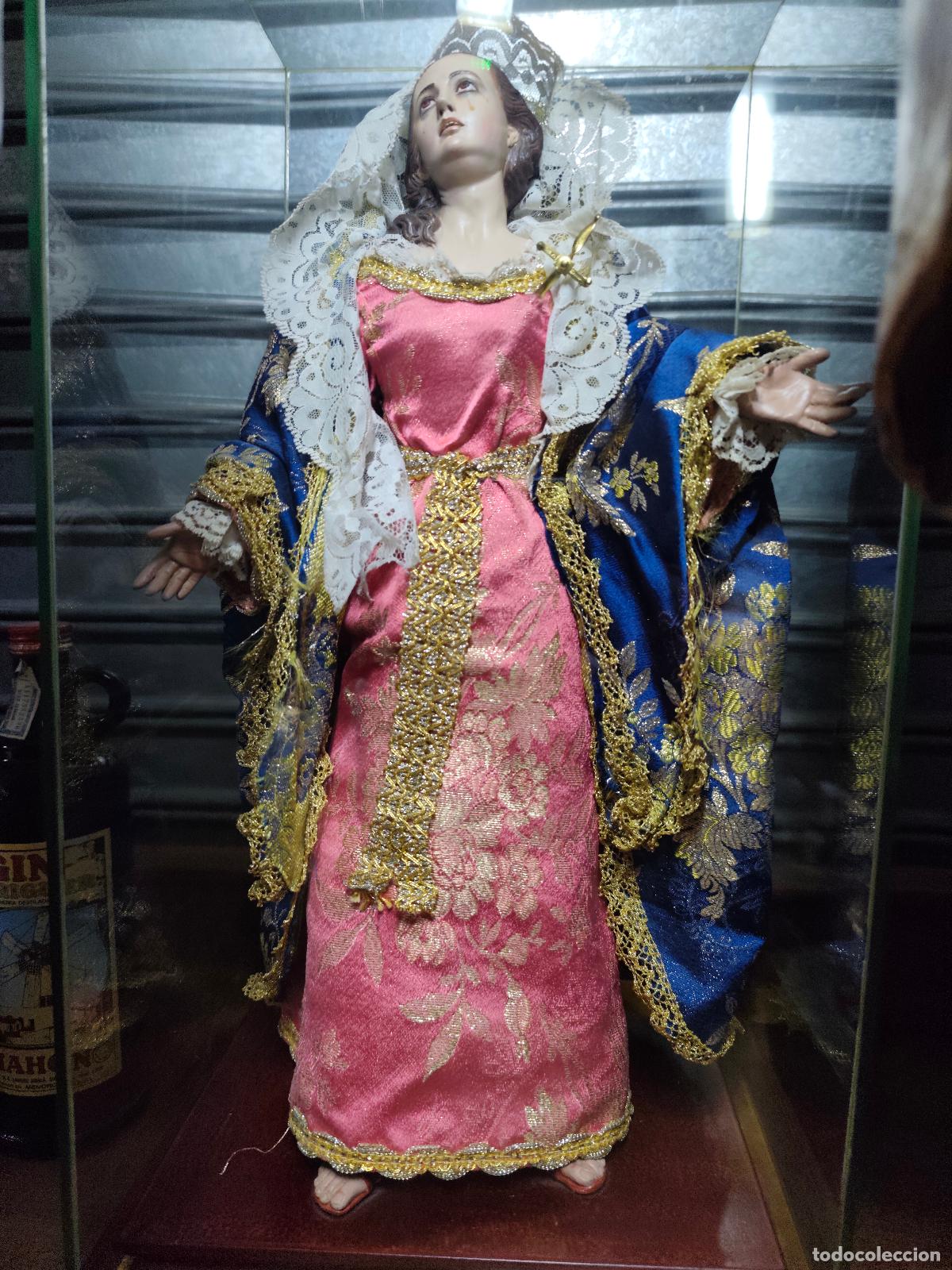 Antig&uuml;edades: virgen de vestir en barro con fanal