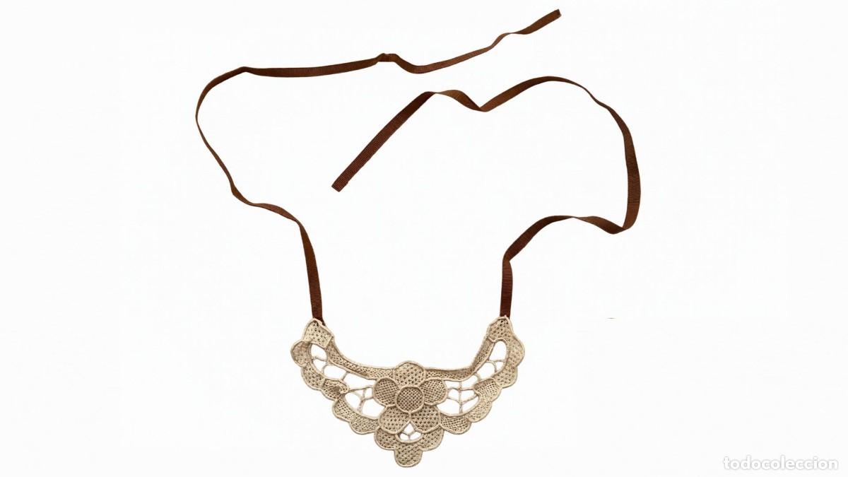 Antig&uuml;edades: CUELLO DE ENCAJE CALADO CON CINTAS PARA ANUDAR - ESTILO ENCAJE DE VENECIA Y CROCHET VICTORIANO