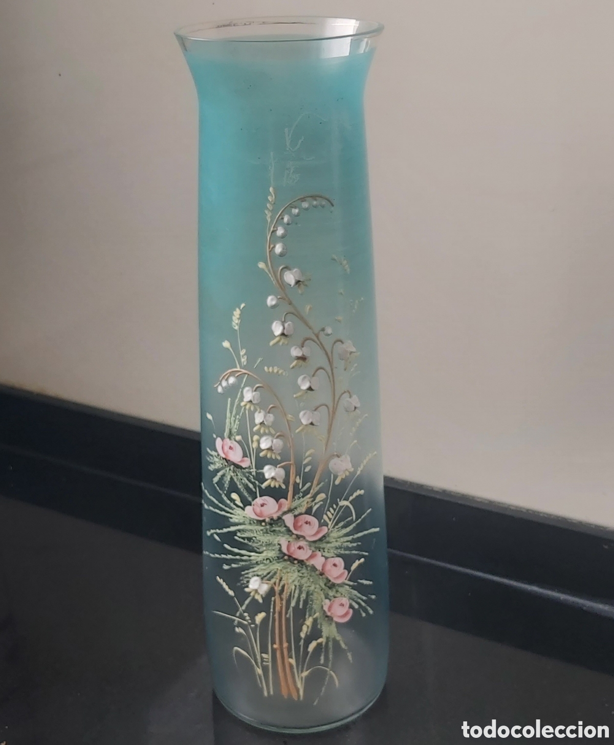 Antig&uuml;edades: Jarr&oacute;n Antiguo Art Nouveau en Vidrio Esmaltado &ndash; Lirios de los Valles (c. 1900)