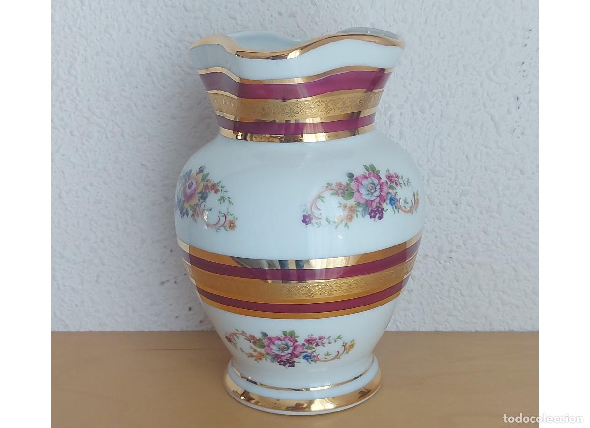 Antig&uuml;edades: Jarr&oacute;n de porcelana decorado