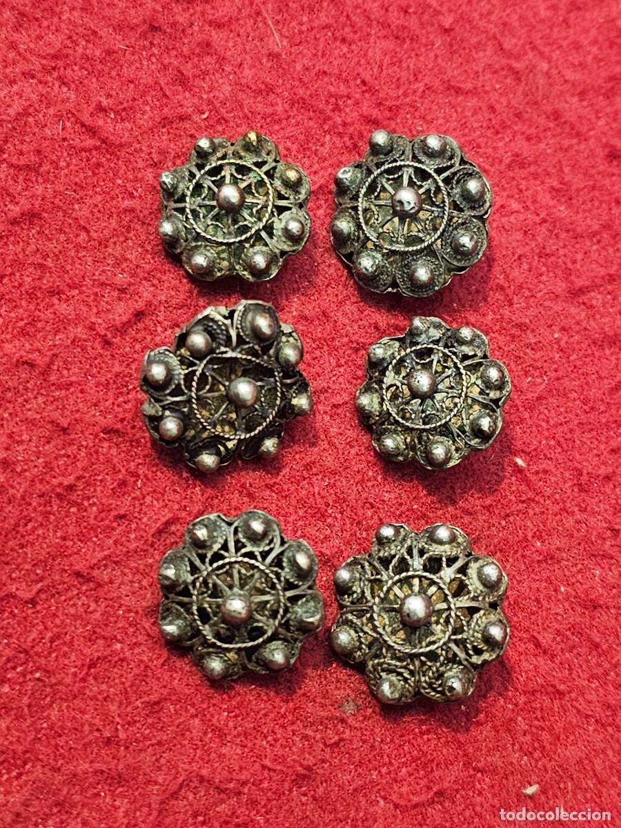 Antig&uuml;edades: LOTE 6 BOTONES PEQU&Ntilde;OS CHARRO DE PLATA