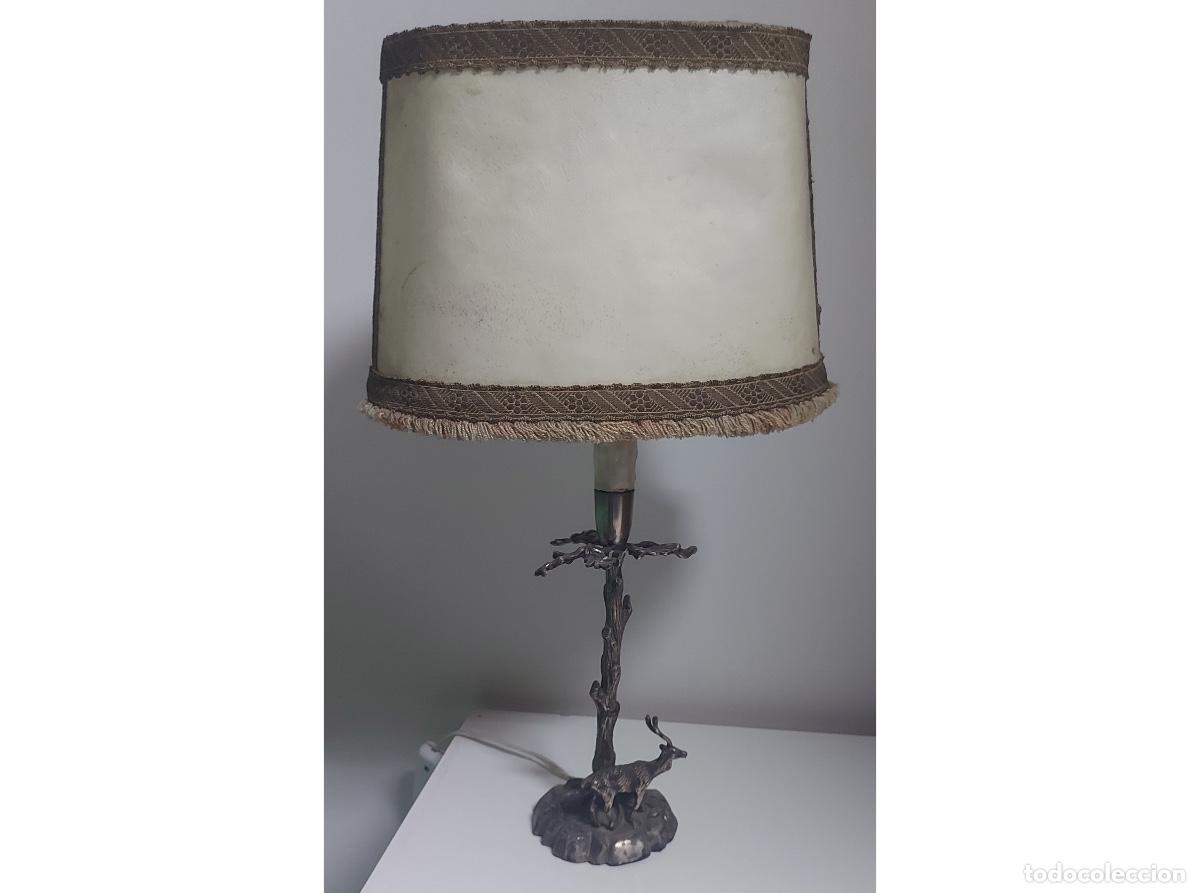 Antig&uuml;edades: L&aacute;mpara mesita de noche vintage