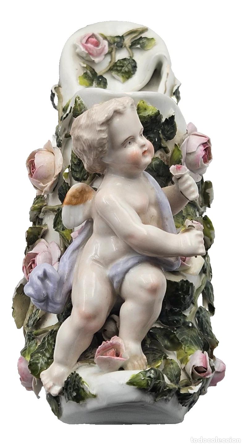 Antig&uuml;edades: FIN XIX SIECLE BOUQUETI&Egrave;RE CHAUSSURE CHERUBIN EN PORCELAINE ALLEMANDE SITZENDORF
