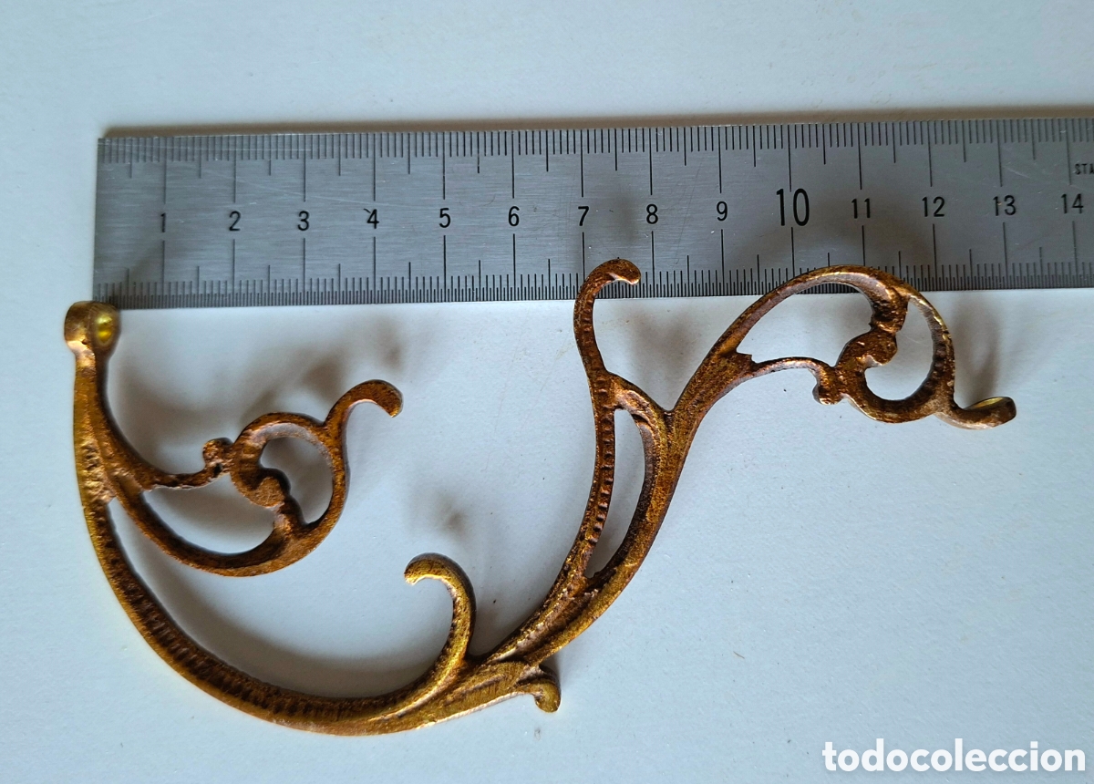 Antig&uuml;edades: 6 ANTIGUOS EMBELLECEDORES DE BRONCE - Foto 2