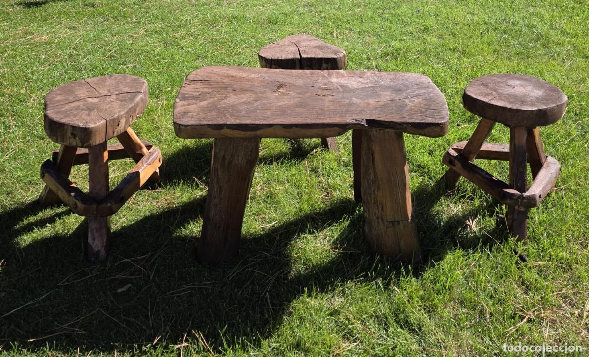 Antig&uuml;edades: Conjunto de mobiliario de jard&iacute;n de estilo r&uacute;stico y artesana