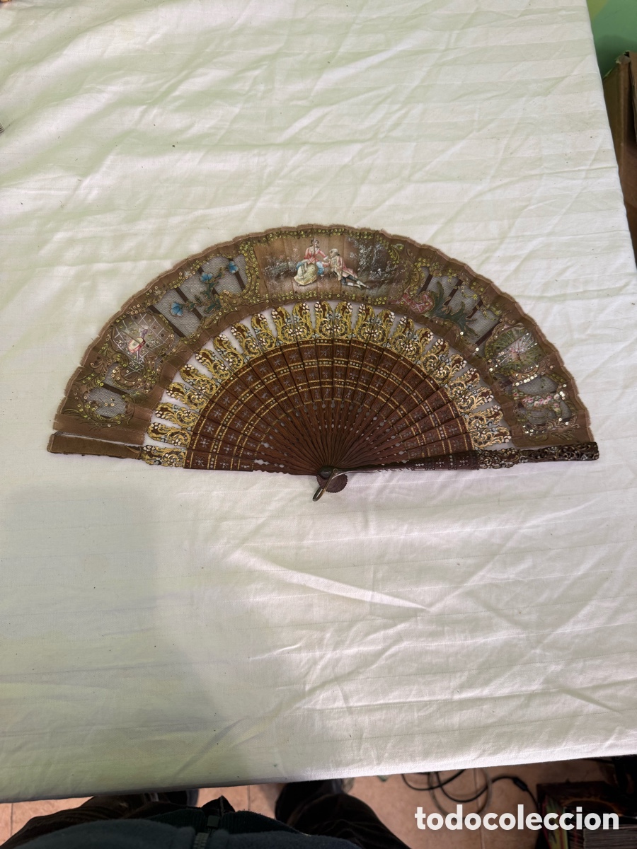 Antig&uuml;edades: Espectacular abanico isabelino siglo XIX &ndash; Madera tallada y calada &ndash; Pintado a mano &ndash; 1850&ndash;1880