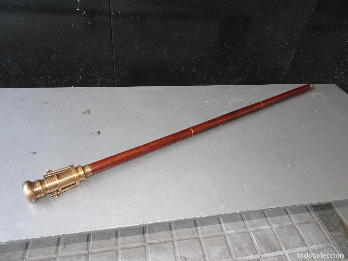 Antig&uuml;edades: Bast&oacute;n N&aacute;utico Madera y Lat&oacute;n con Catalejo - Foto 2