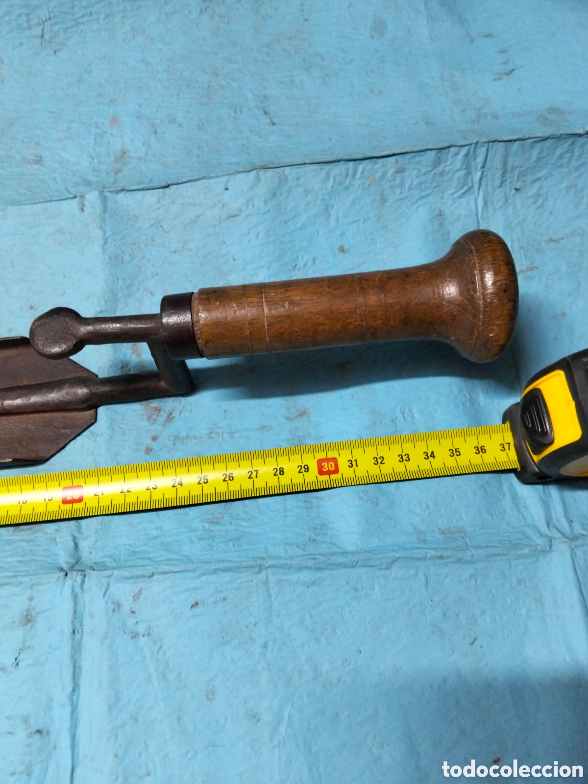Antig&uuml;edades: ANTIGUO PUJABANTE MADERA E HIERRO - Foto 2