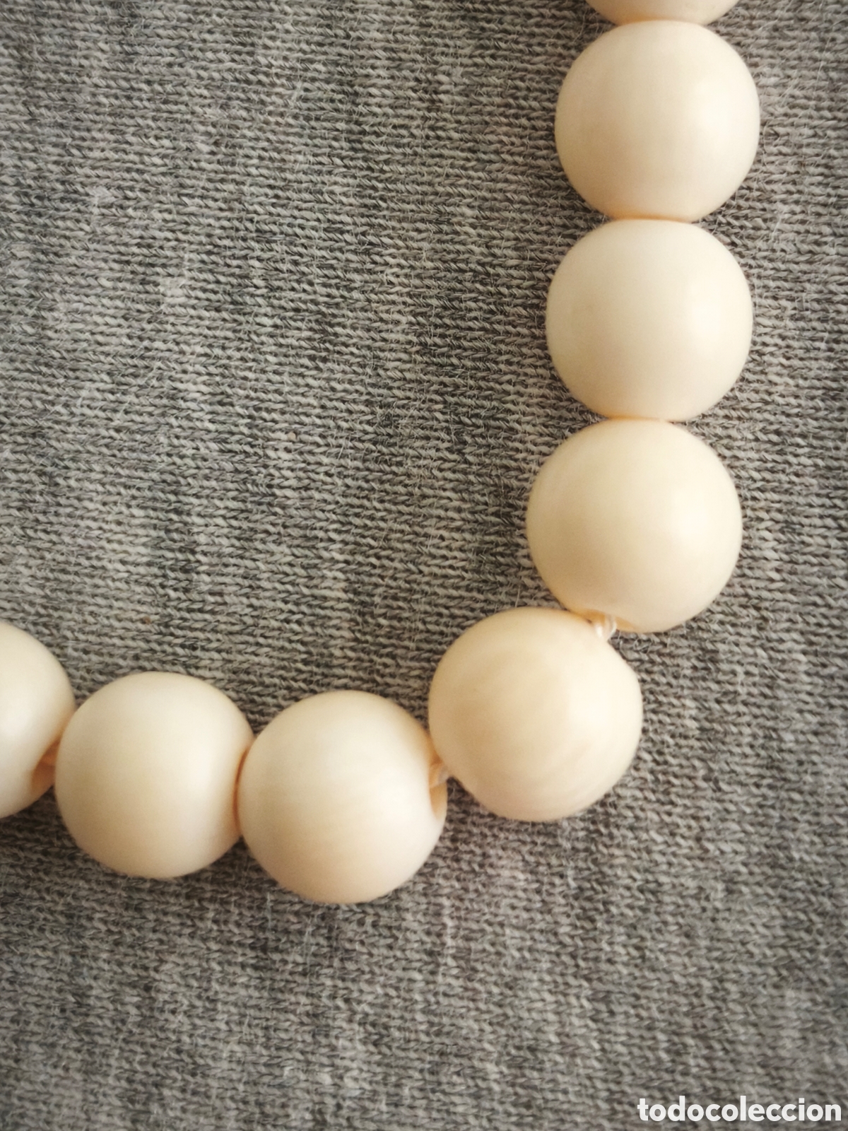 Antig&uuml;edades: ANTIGUO COLLAR DE MARFIL A&Ntilde;OS 50