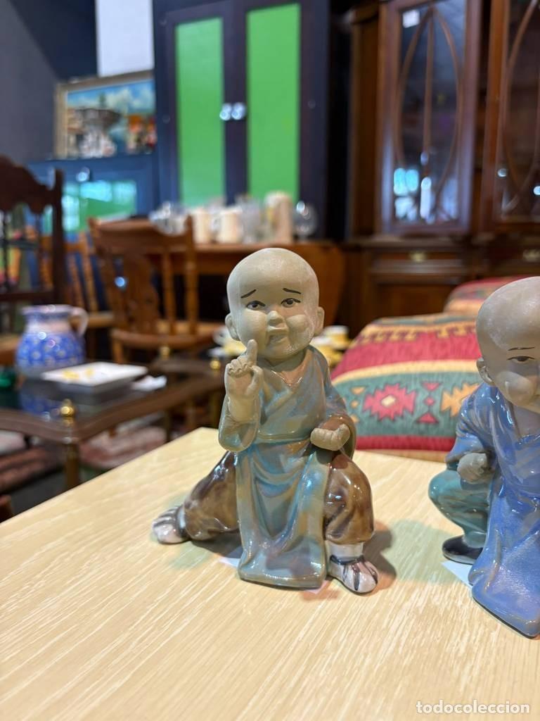 Antig&uuml;edades: FIGURAS MONJES ESTILO SHAOLIN - Foto 3