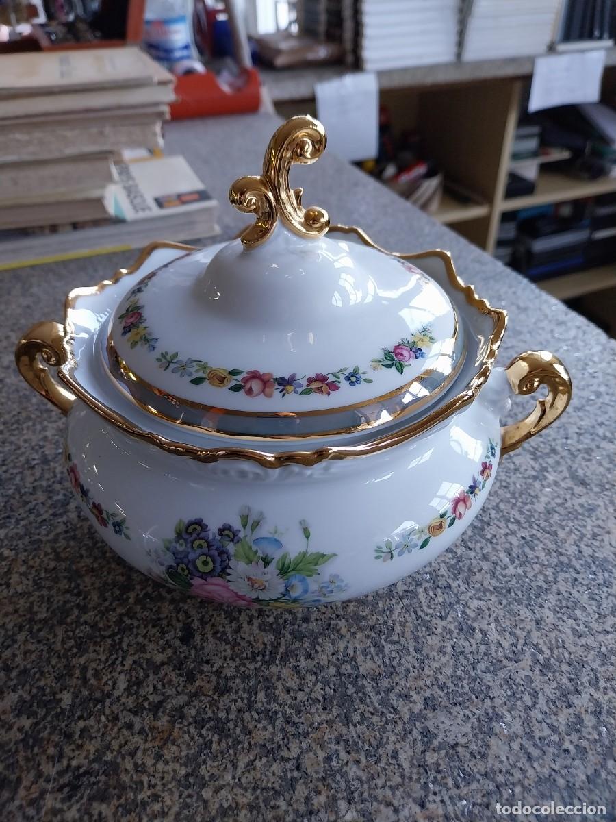 Antig&uuml;edades: SOPERA DE PORCELANA -- V P -- - Foto 1