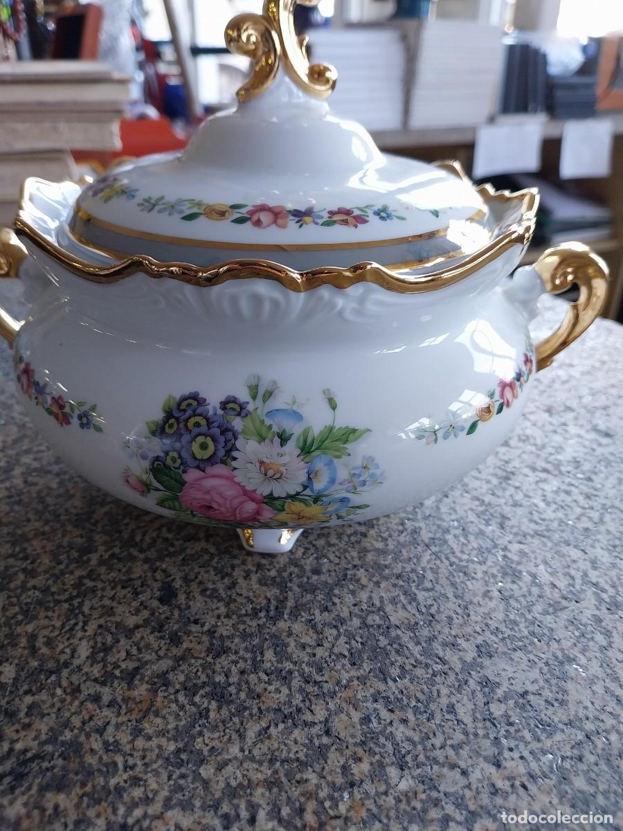 Antig&uuml;edades: SOPERA DE PORCELANA -- V P -- - Foto 2