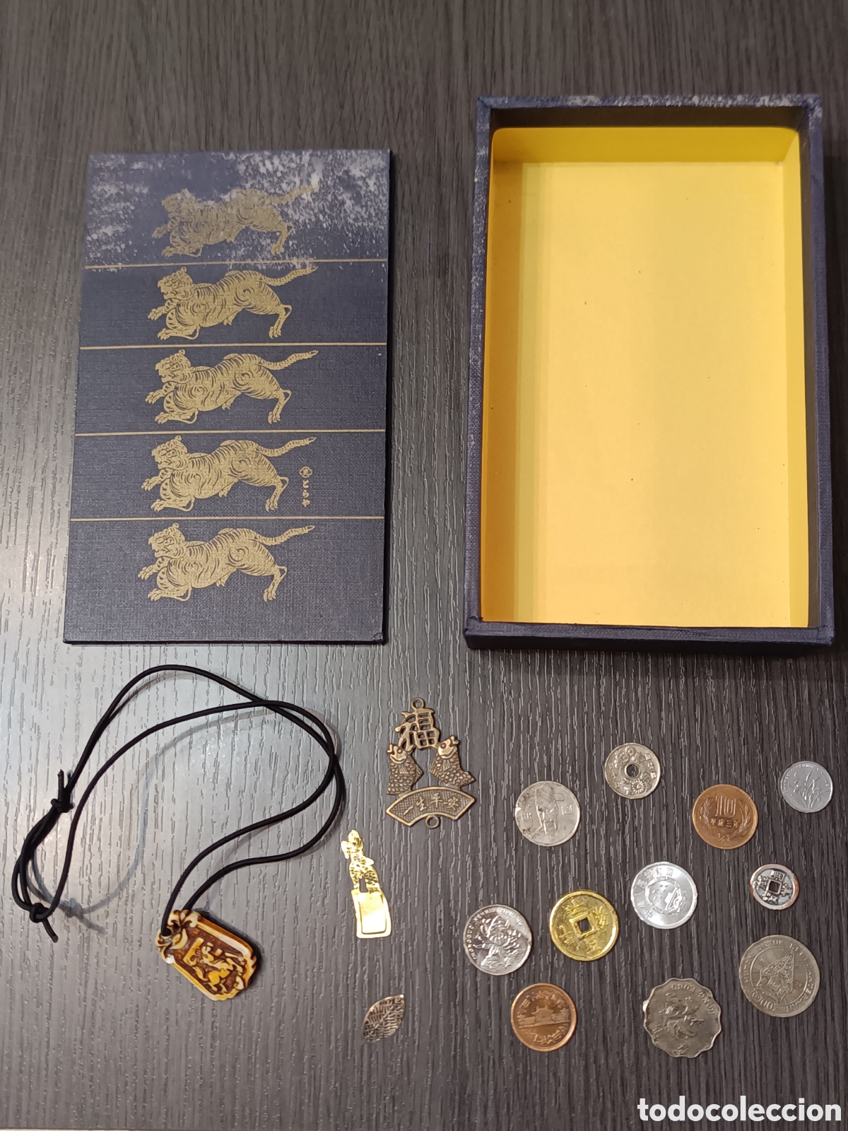 Antig&uuml;edades: Lote Asi&aacute;tico Monedas y Miscel&aacute;nea - Foto 1