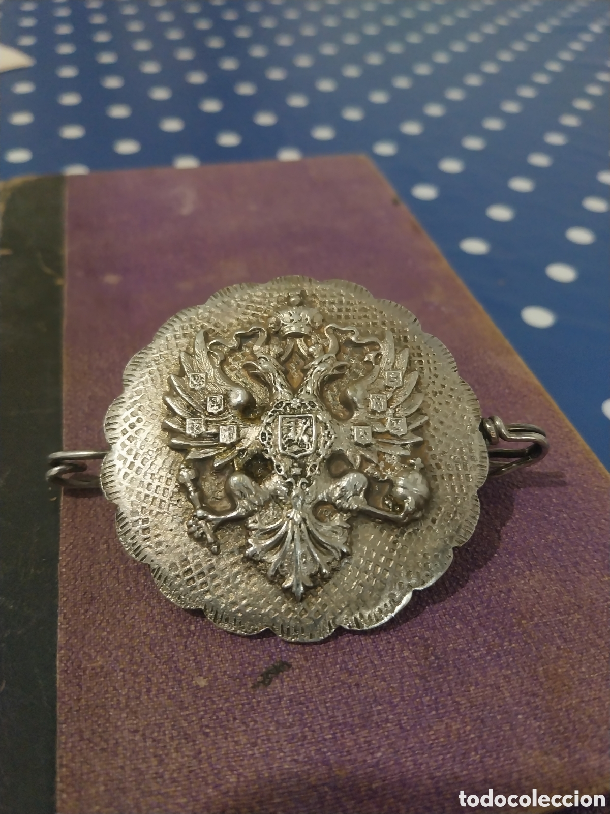 Antig&uuml;edades: Antiguo broche con aguila bicefala