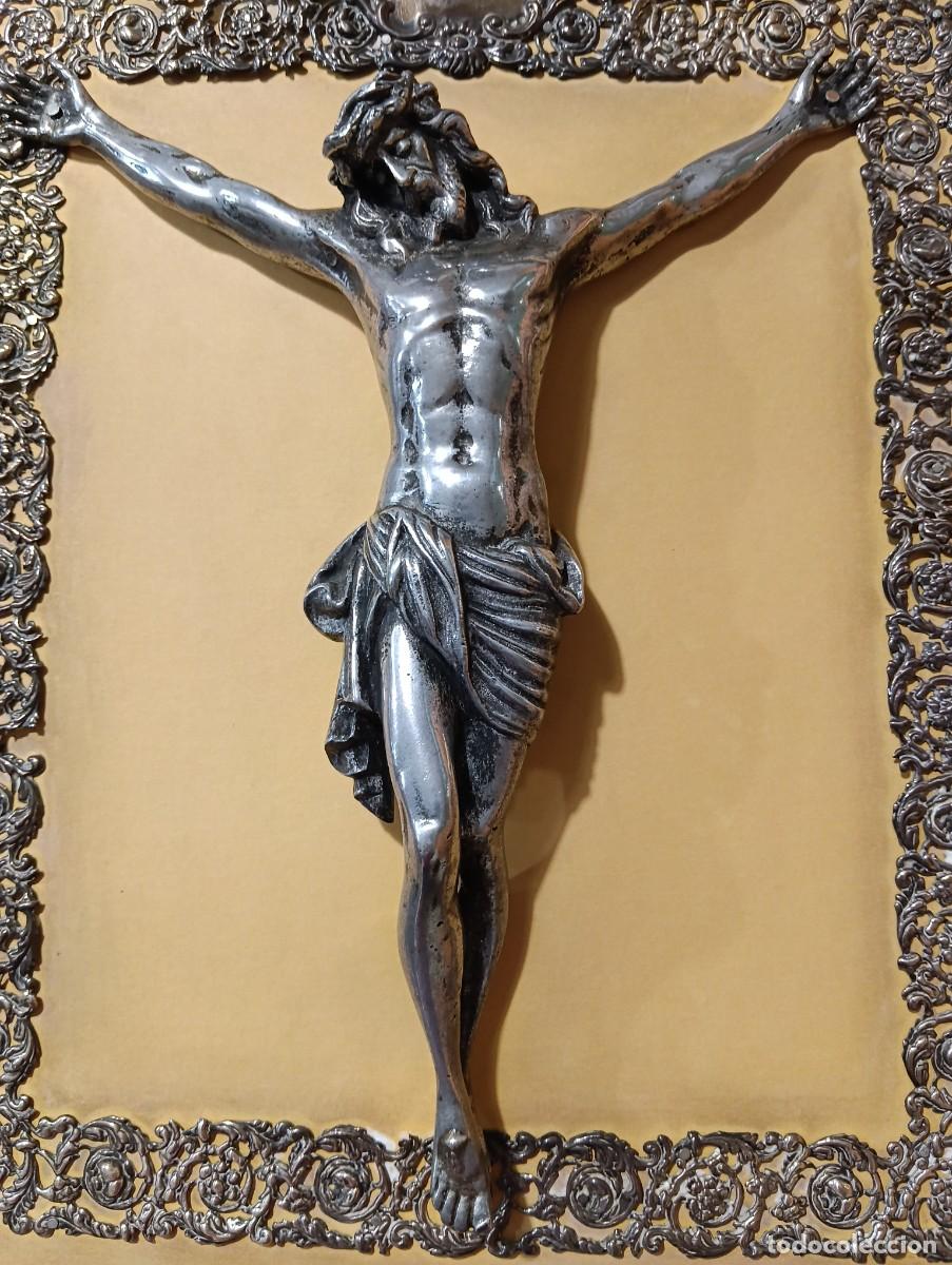 Antig&uuml;edades: Relieve de Cristo crucificado - Foto 2