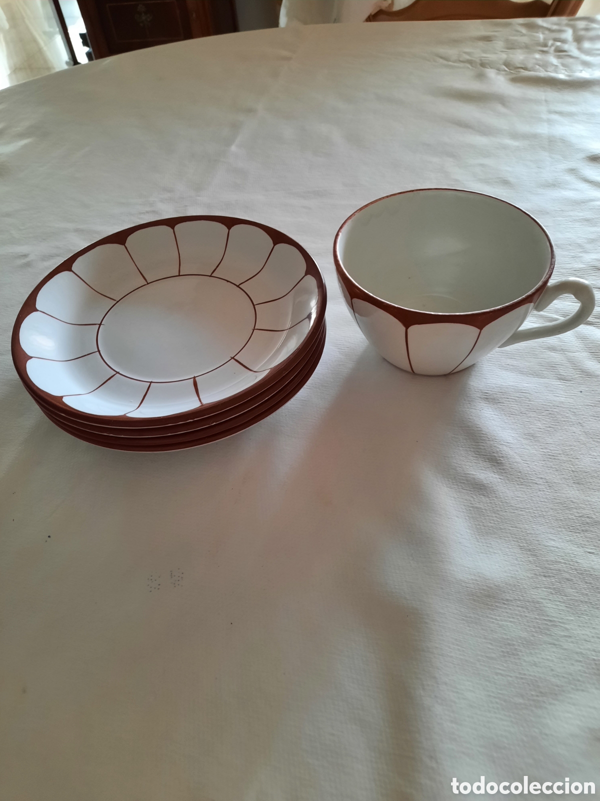 Antig&uuml;edades: Antiguo lote Art Deco Pickman La Cartuja de Sevilla. 4 platos y 1 taza, a&ntilde;os 20-30