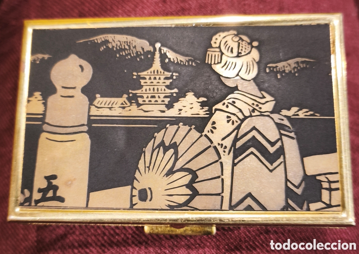 Antig&uuml;edades: Caja maquillaje Japonesa