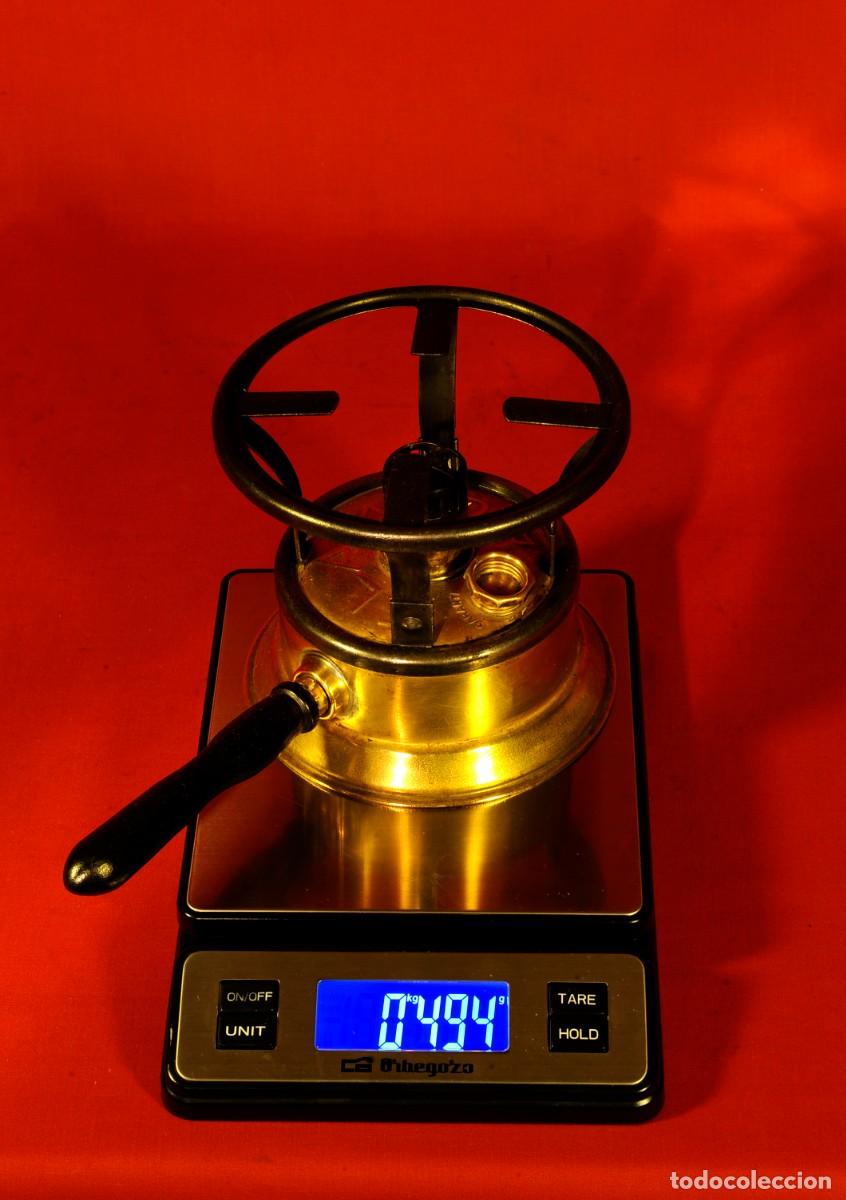 Antig&uuml;edades: Antiguo hornillo port&aacute;til de marca ULAMFOR con tap&oacute;n GARANTI INEXPLOSIBLE de 1920-1940