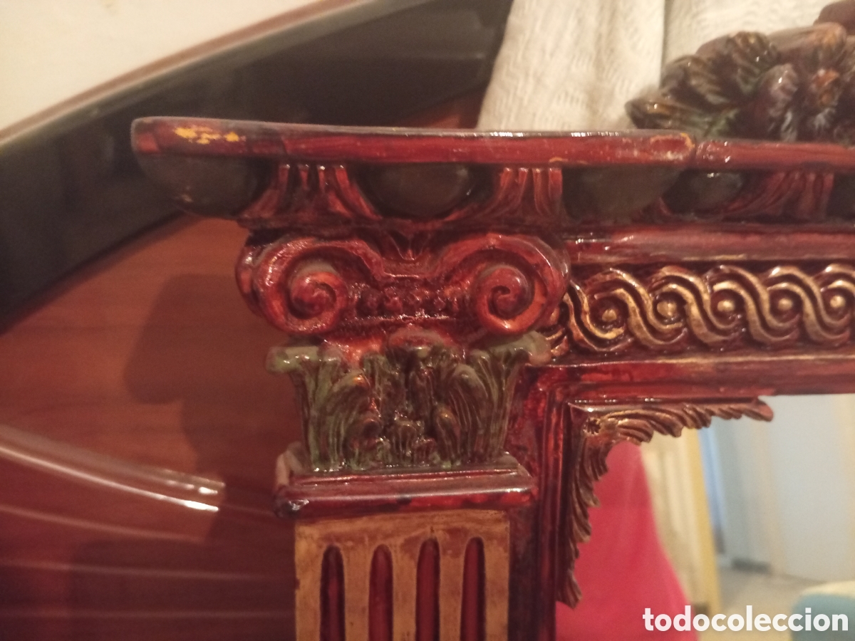 Antig&uuml;edades: Espejo cl&aacute;sico tallado con copete - Foto 3
