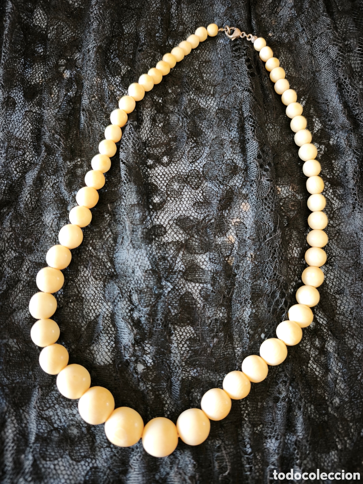 Antig&uuml;edades: ANTIGUO COLLAR DE MARFIL A&Ntilde;OS 50