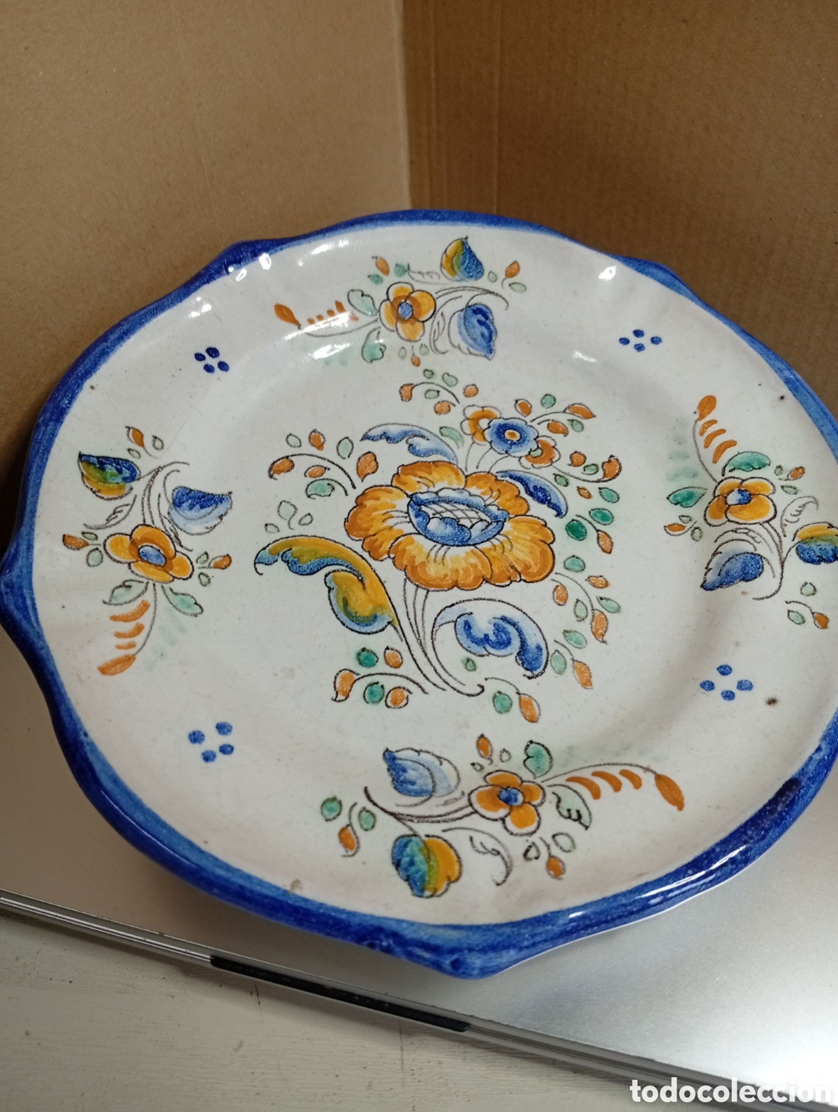 Antig&uuml;edades: Plato cer&aacute;mica Talavera - Foto 1
