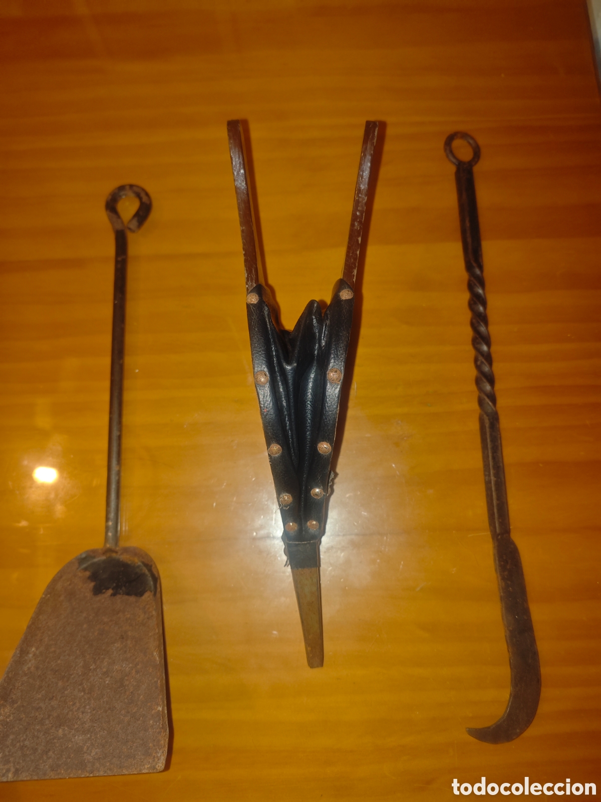 Antig&uuml;edades: Set de 3 &Uacute;tiles/Herramientas para Chimenea. - Foto 5