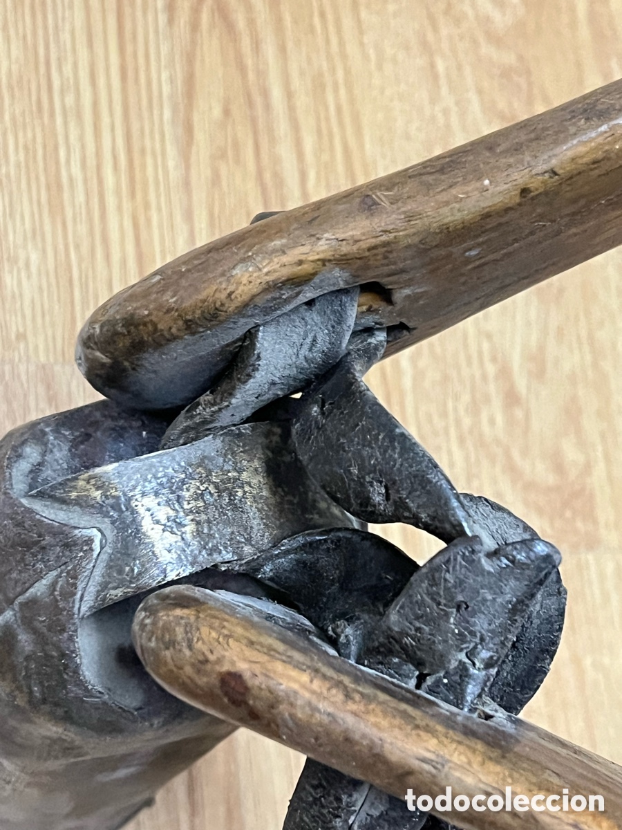 Antig&uuml;edades: Cencerro antiguo de ganado con collar de madera - Foto 7