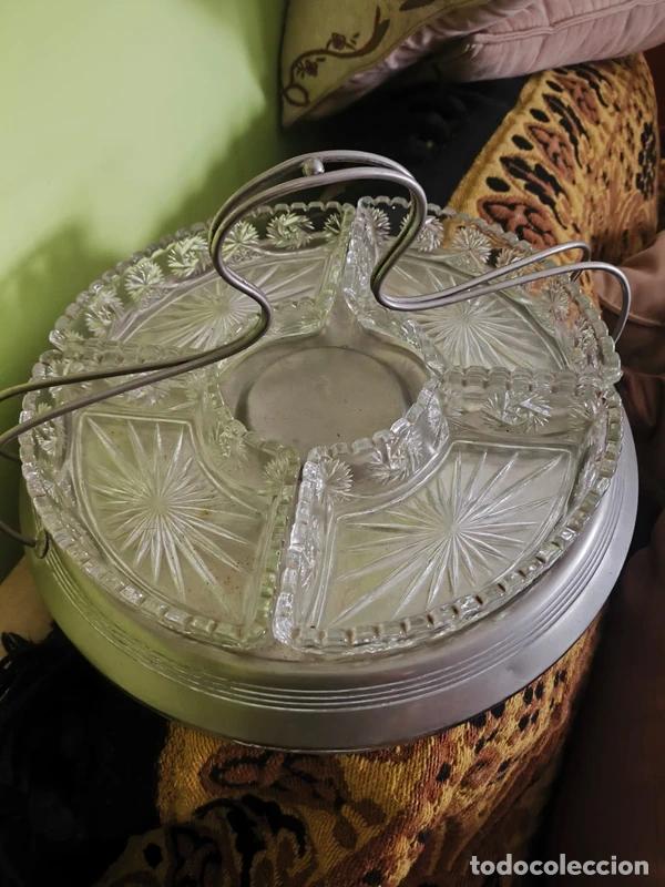 Antig&uuml;edades: Bandeja Aperitivos Cl&aacute;sica Cristal y Metal