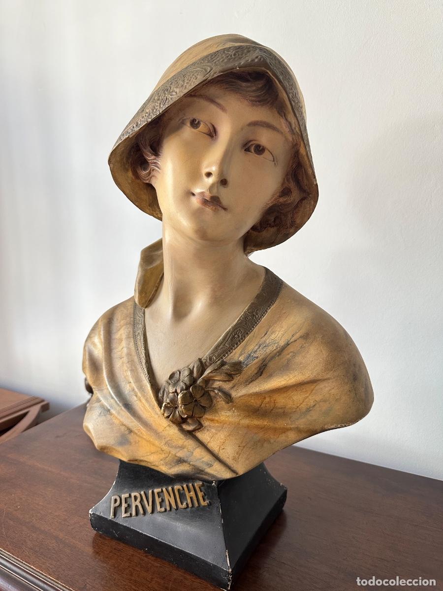 Antig&uuml;edades: Busto femenino Art D&eacute;co &laquo;Pervenche&raquo; &ndash; Corneille, Toulouse &ndash; Escayola policromada &ndash; Francia, circa 19