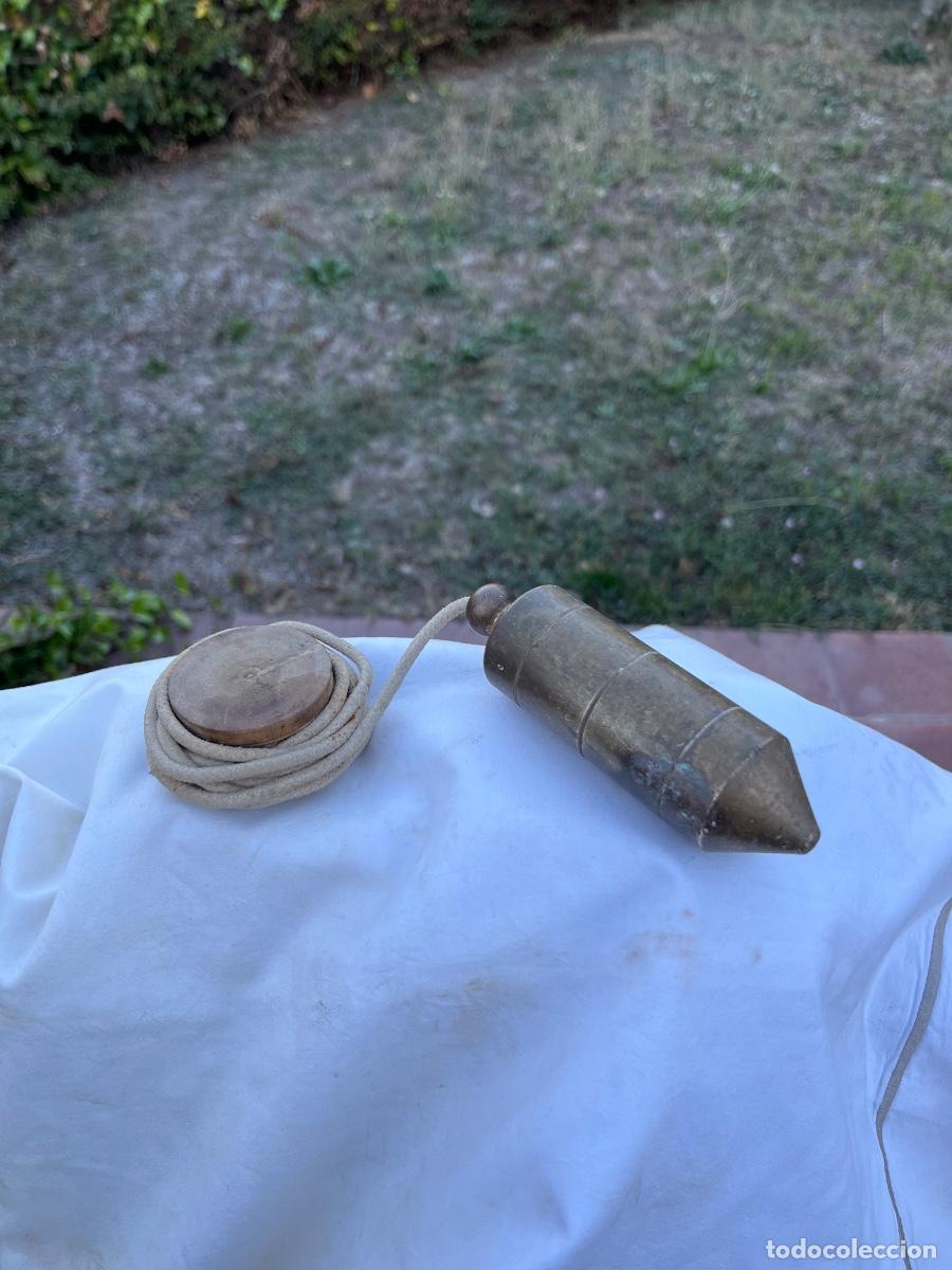 Antig&uuml;edades: Plomada, bronce, medera