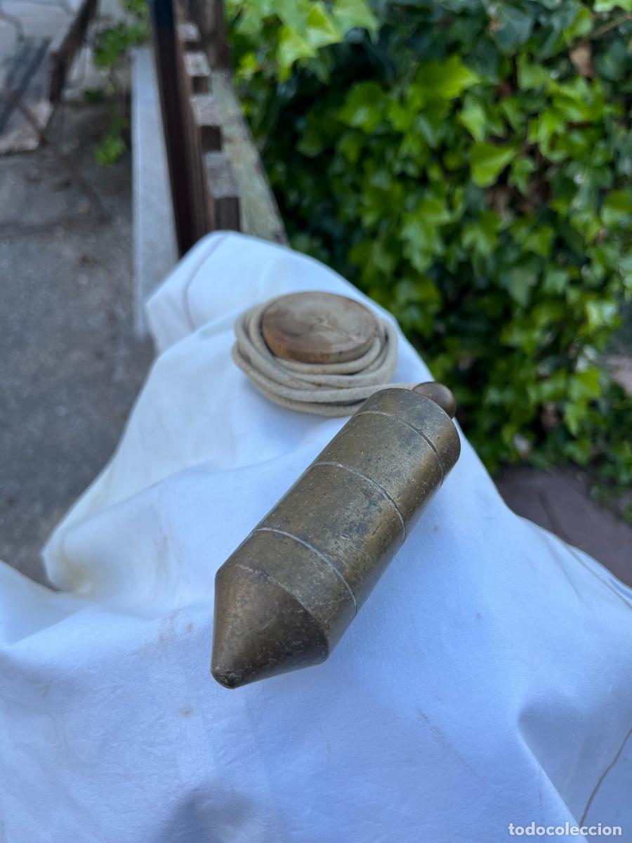 Antig&uuml;edades: Plomada, bronce, medera - Foto 4