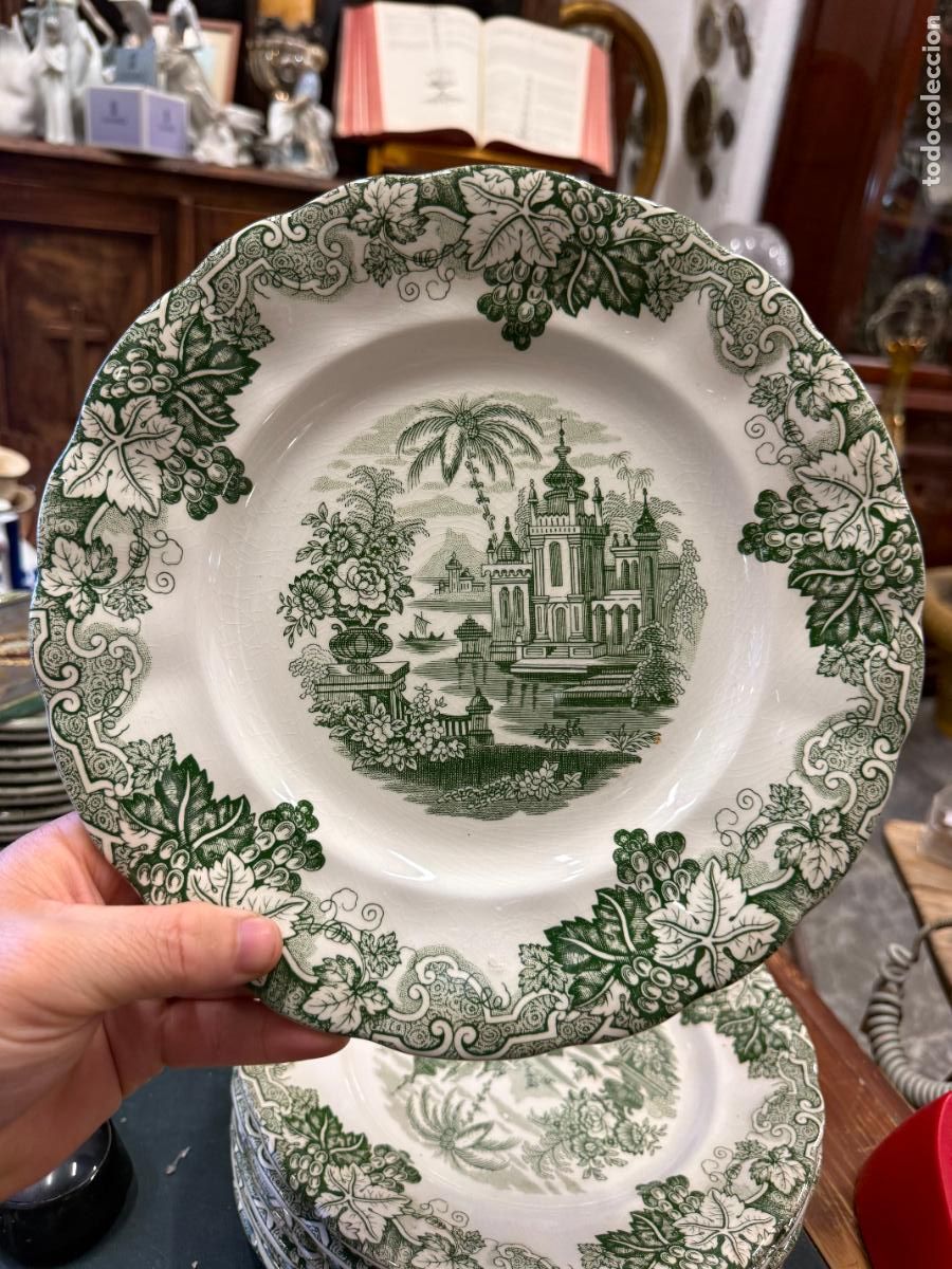 Antig&uuml;edades: PLATO LLANO CERAMICA LA CARTUJA PICKMAN - MEDIDA 25,5 CM - 10