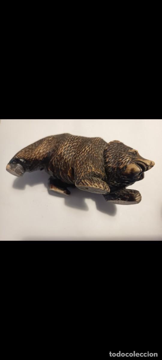 Antig&uuml;edades: Escultura de oso en piedra dura