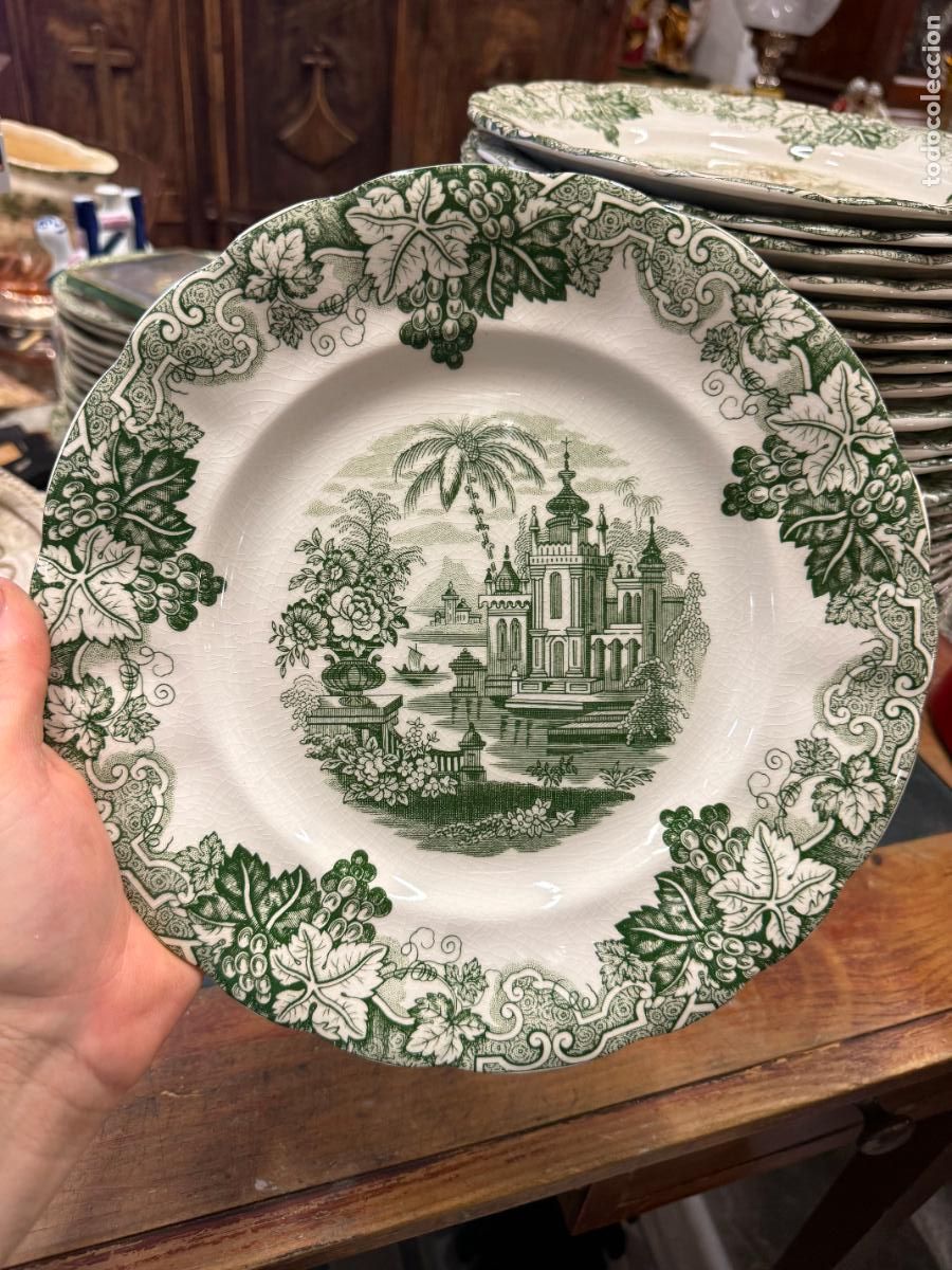 Antig&uuml;edades: PLATO LLANO CERAMICA LA CARTUJA PICKMAN - MEDIDA 25,5 CM - 32