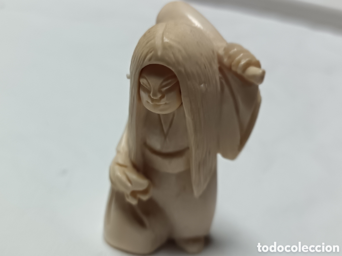Antiguidades: ANTIGUO NETSUKE JAPONES, TALLADO, ORIGINAL, FIRMADO EN LA BASE