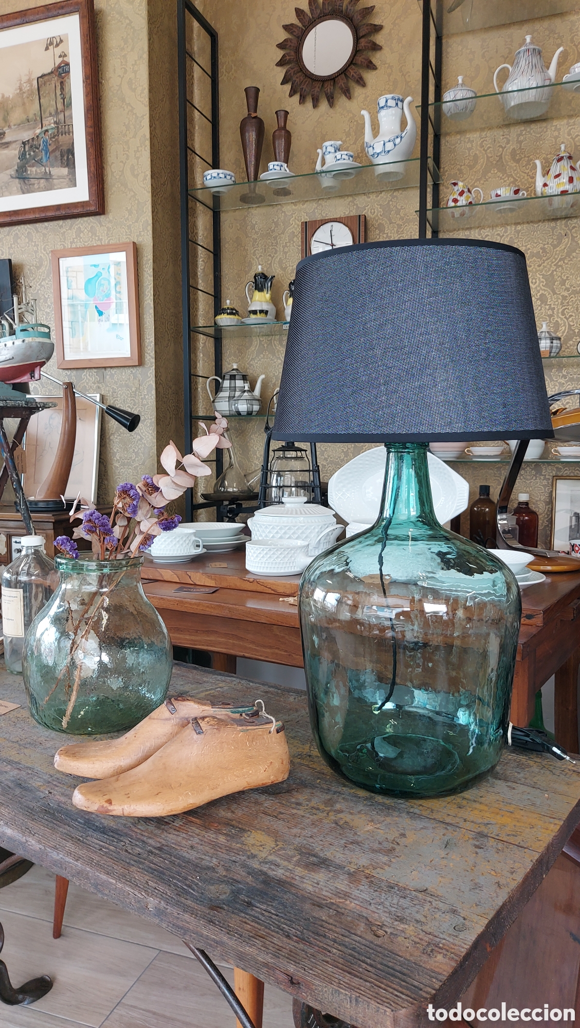Antig&uuml;edades: Antigua l&aacute;mpara damajuana