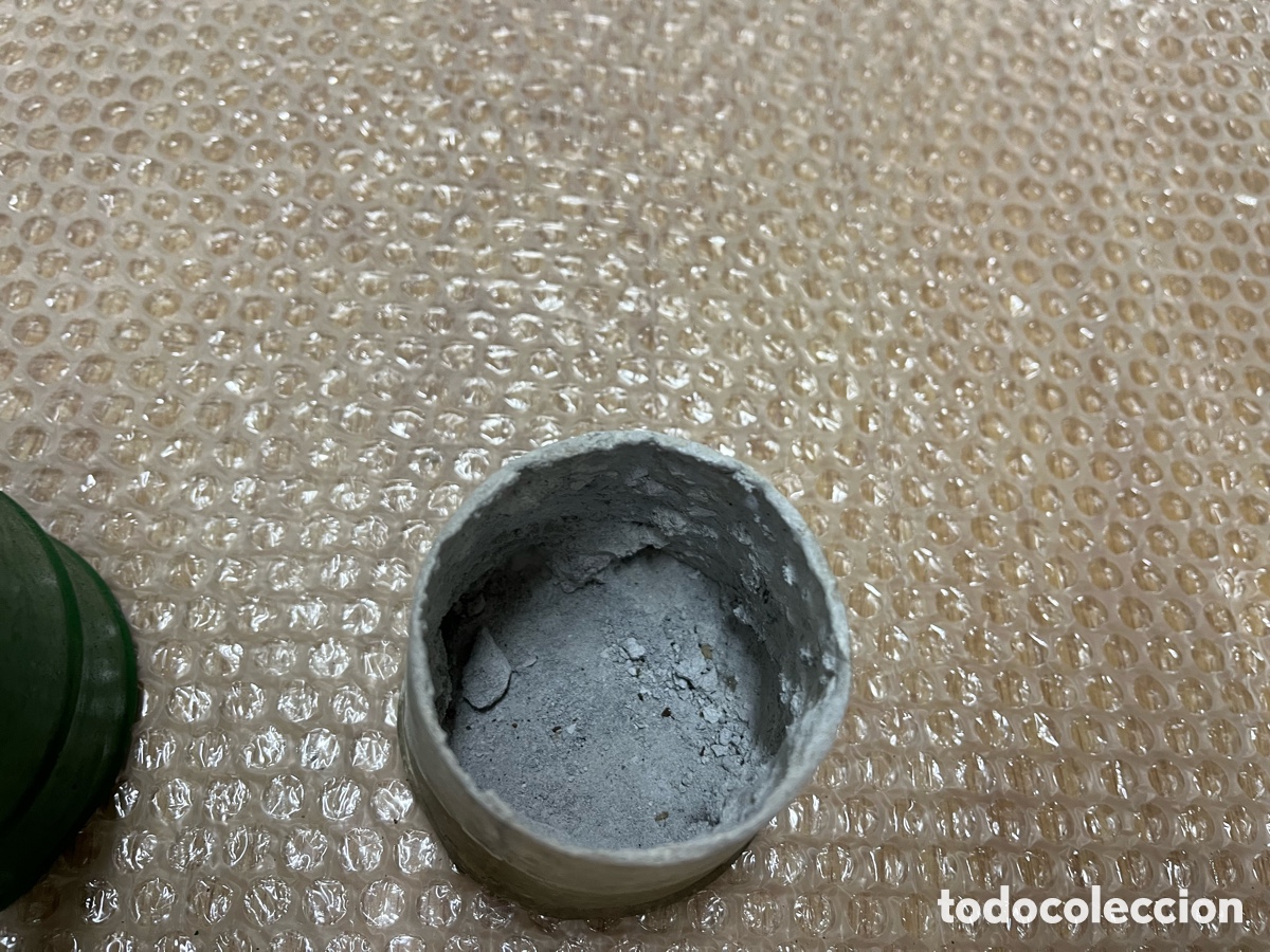 Antig&uuml;edades: L&aacute;mpara de carburo antigua con recipiente protector - Foto 13