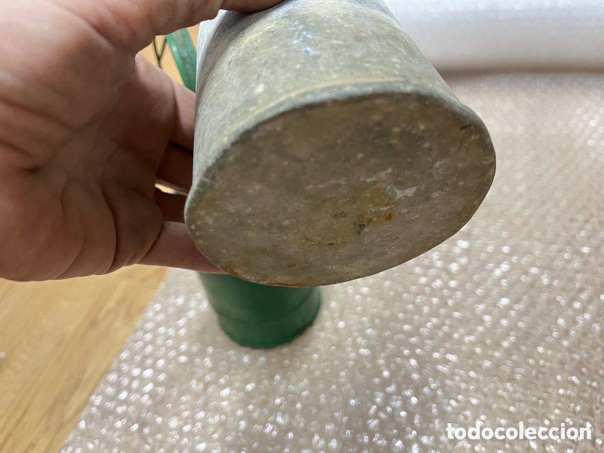 Antig&uuml;edades: L&aacute;mpara de carburo antigua con recipiente protector - Foto 18
