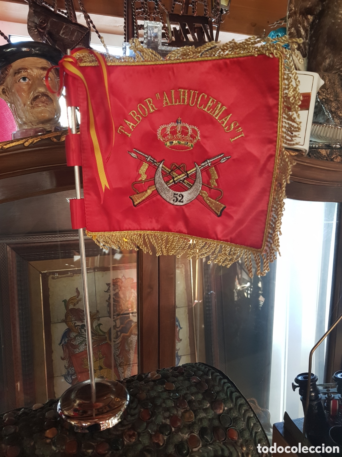 Antiquit&auml;ten: ANTIGUA BANDERA DE SOBREMESA DESPACH&Oacute; REGULARES TABOR ALMUCENAS I BORDADA