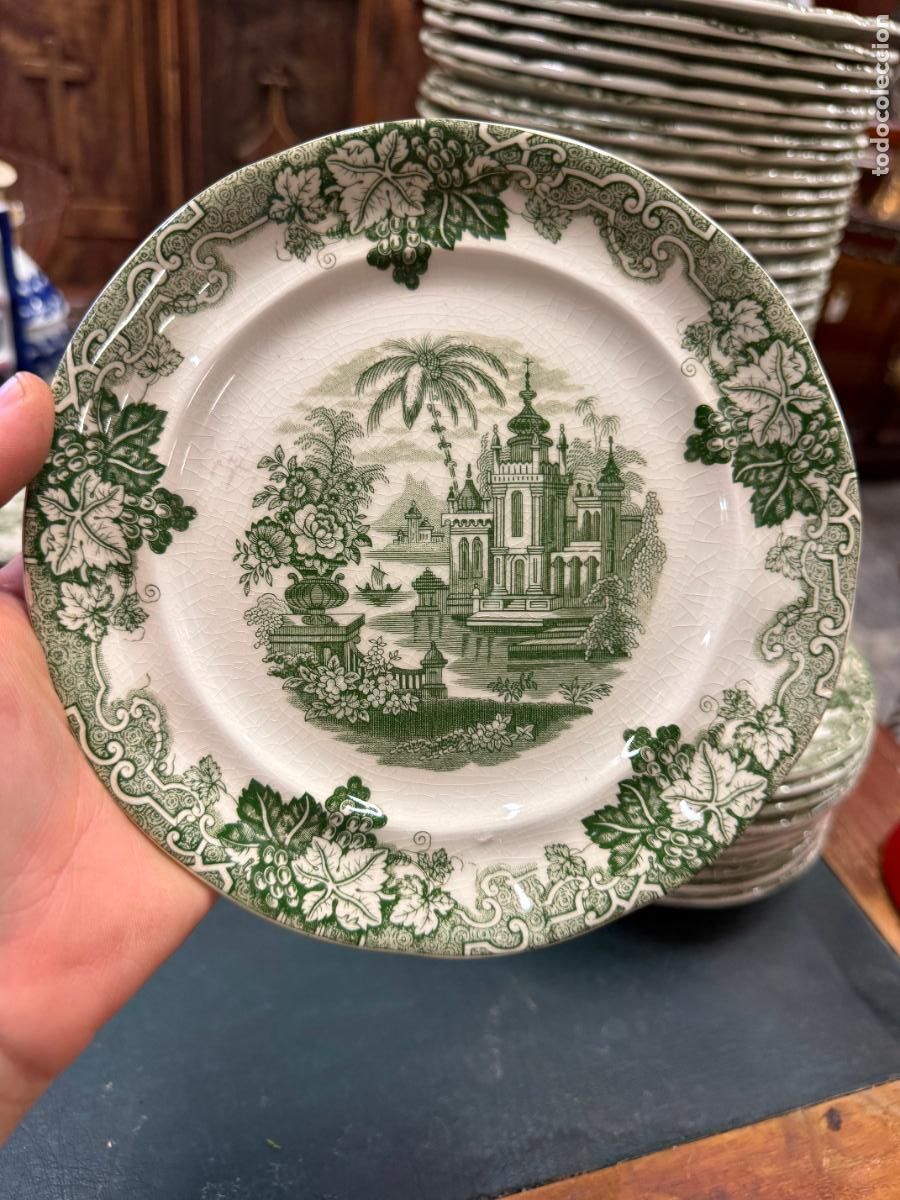 Antiquit&auml;ten: PLATO LLANO CERAMICA LA CARTUJA PICKMAN - MEDIDA 18 CM - 12