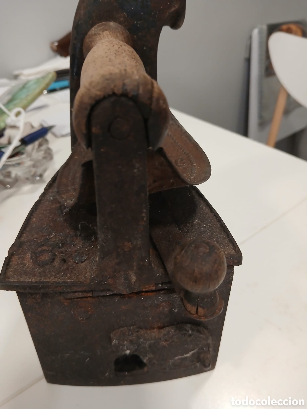 Antig&uuml;edades: PLANCHA DE CARBON CON CHIMENEA S. XIX - Foto 4
