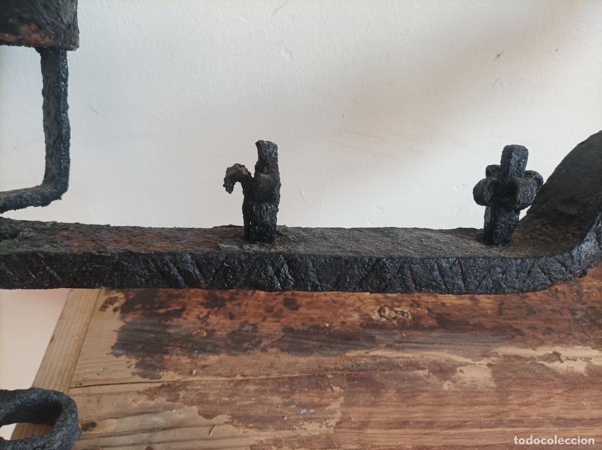 Antig&uuml;edades: Morillos de chimenea de forja - Foto 4