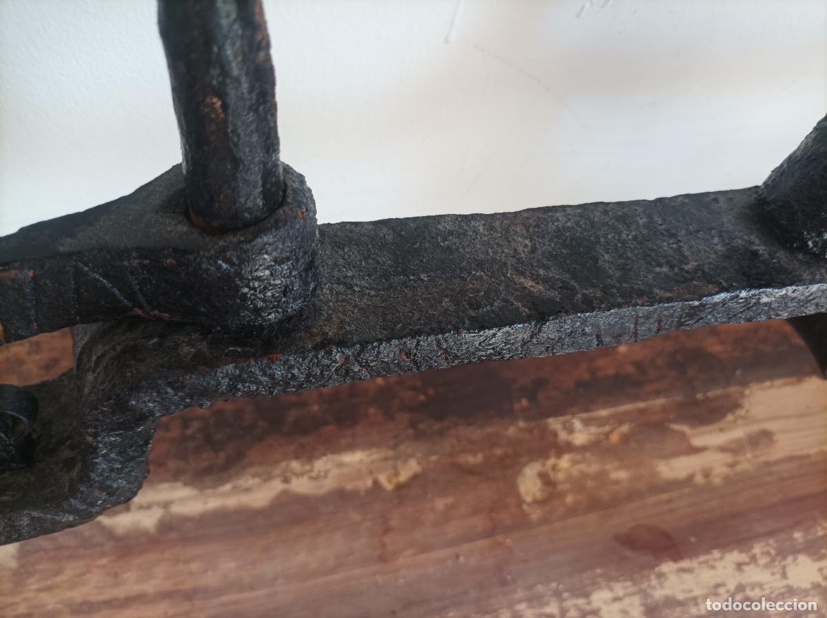 Antig&uuml;edades: Morillos de chimenea de forja - Foto 29
