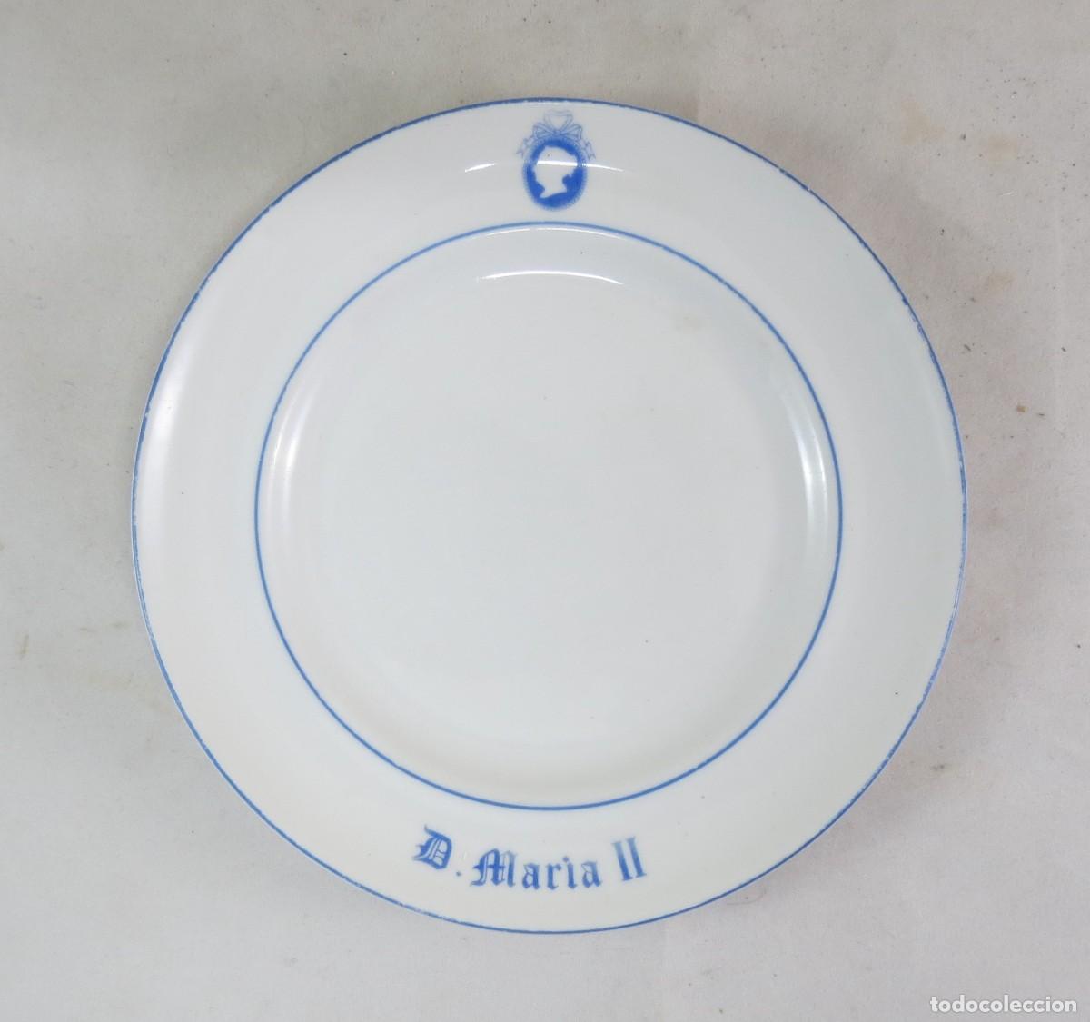 Antiquit&auml;ten: Prato QN porcelana portuguesa decorado com D. Maria II; Di&acirc;metro &ndash; 16.5cm; Condi&ccedil;&atilde;o &ndash; perfeito