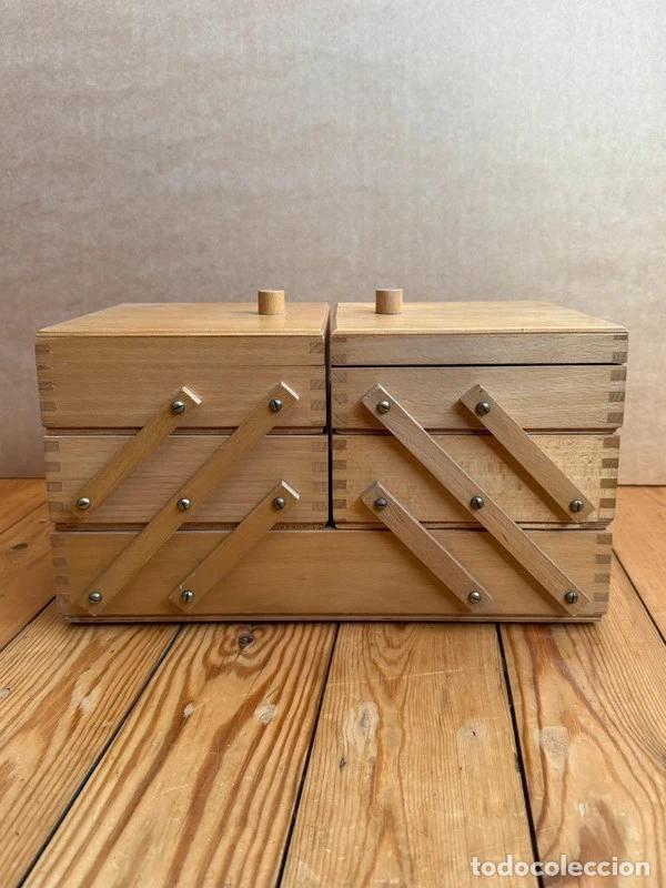 Antig&uuml;edades: Costurero de madera con compartimentos expandibles - Foto 2