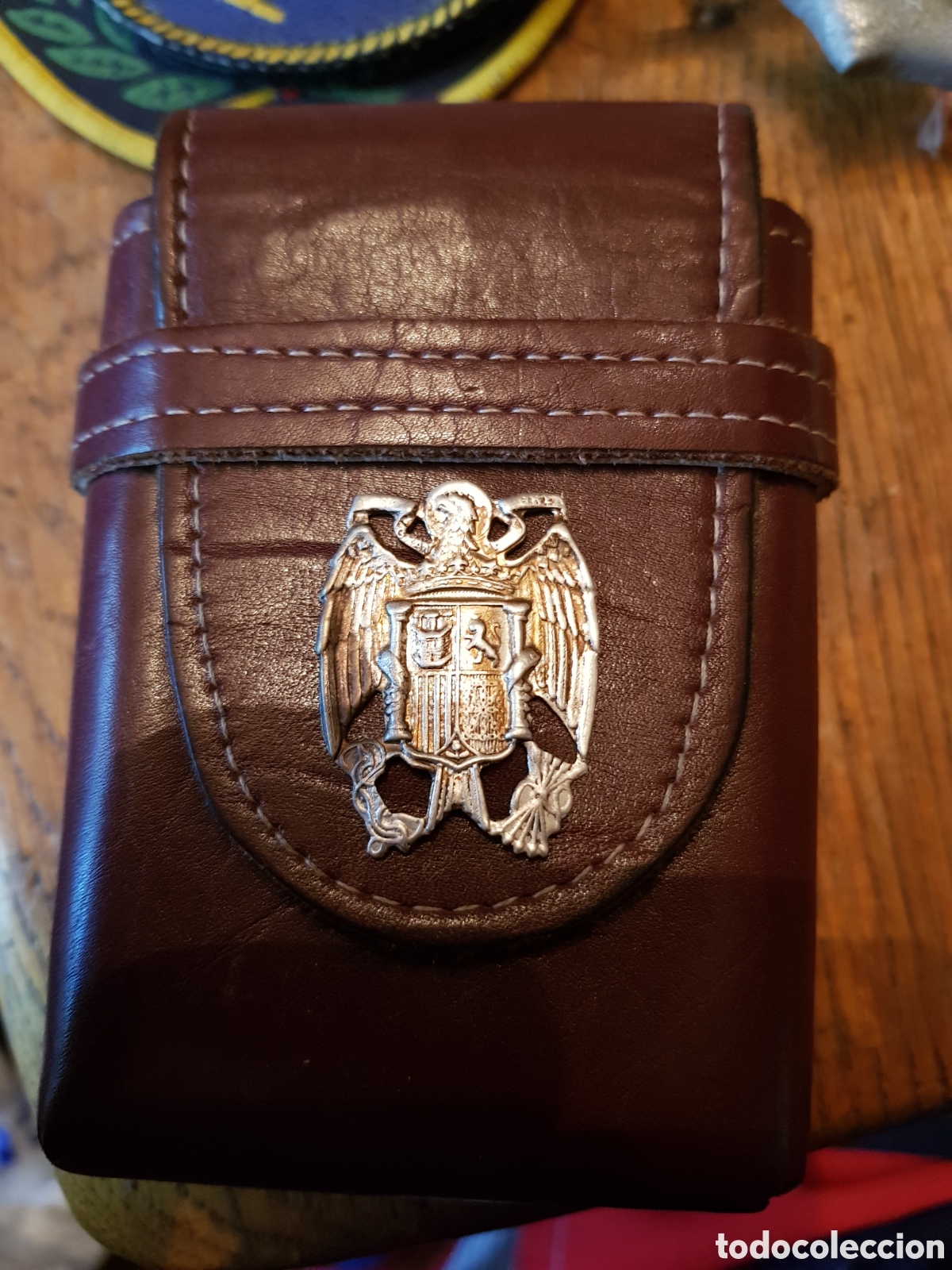 Antiquit&auml;ten: ANTIGUA FUNDA DE CUERO TABACO