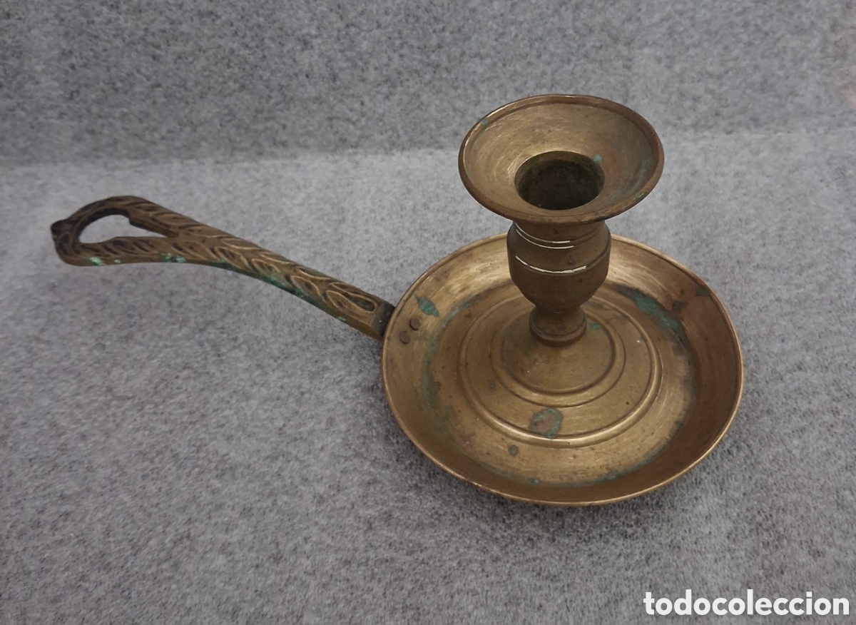 Antig&uuml;edades: Palmatoria de bronce antigua