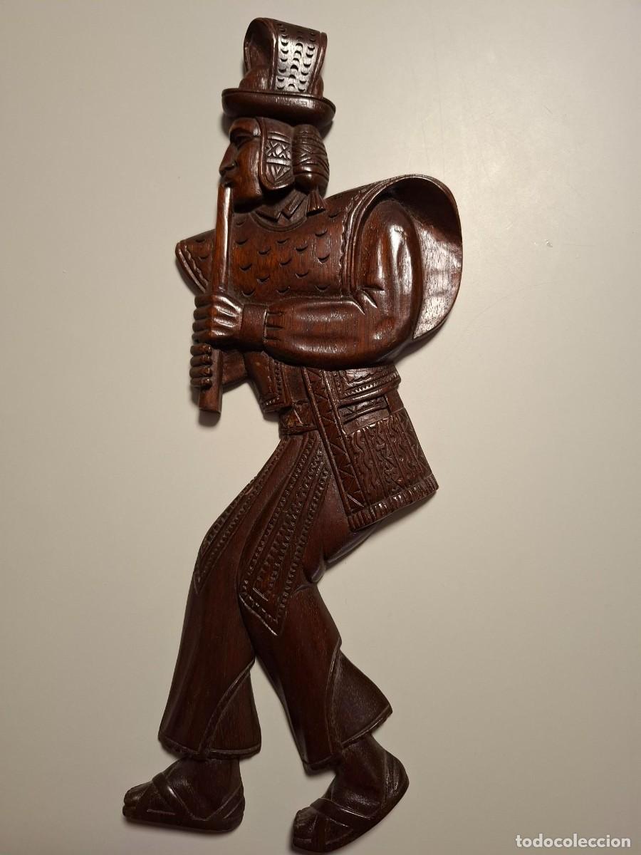 Antig&uuml;edades: Figuras de madera tallada peruanas para colgar - Foto 4
