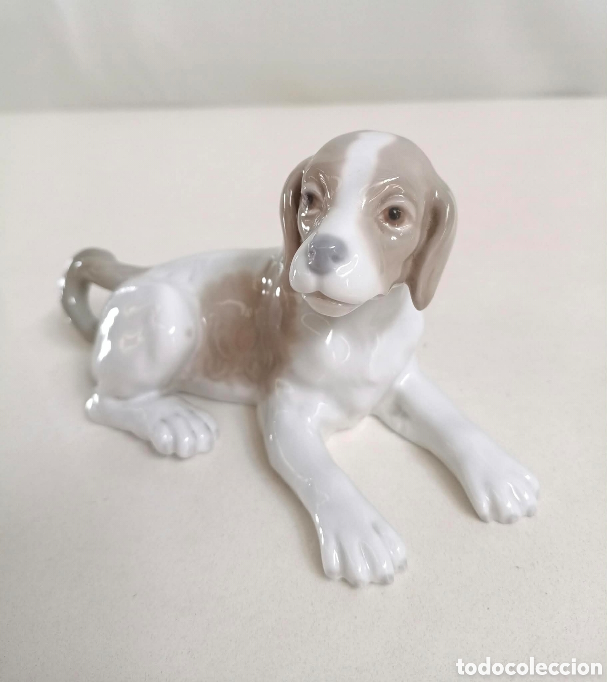Antig&uuml;edades: LLADR&Oacute; PERRO PORCELANA SELLO INCISO A&Ntilde;OS 60 // BEAGLE CERAMICA CAZA SABUESO